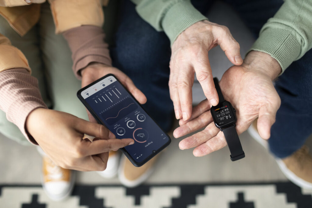 smartband connected to smartphone